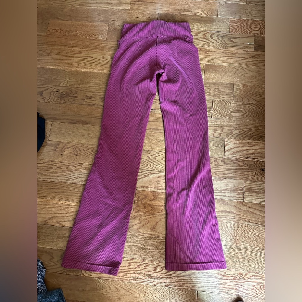 Lululemon Brushed Softstreme Ribbed Zip Flared Pant 32.5" - Picture 3 of 6